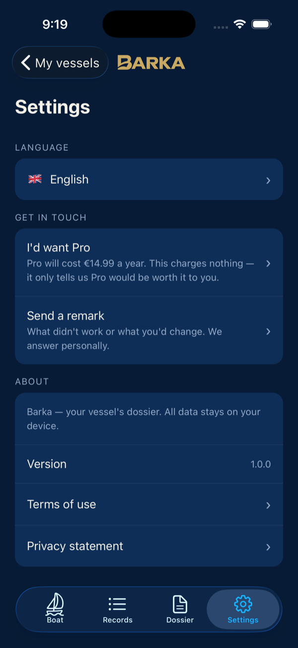Settings with the language, the remark link, terms and privacy